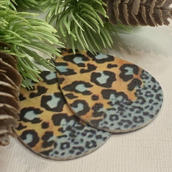 Leopard Print Earring, Boho Earring, Animal Print Earring, Gift Idea, Safari - Picture 4 of 6
